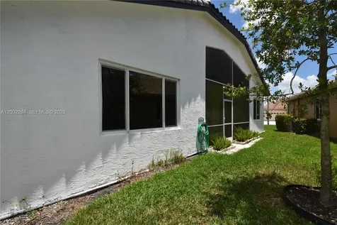 8733 NW 76th Drive Tamarac FL 33321