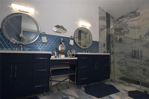 8733 NW 76th Drive Tamarac FL 33321