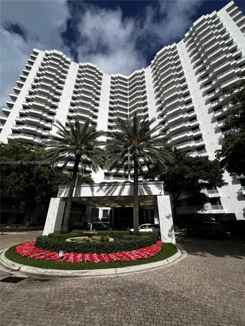 3300 NE 192nd Street Aventura FL 33180