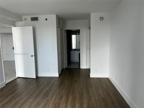 3300 NE 192nd Street Aventura FL 33180