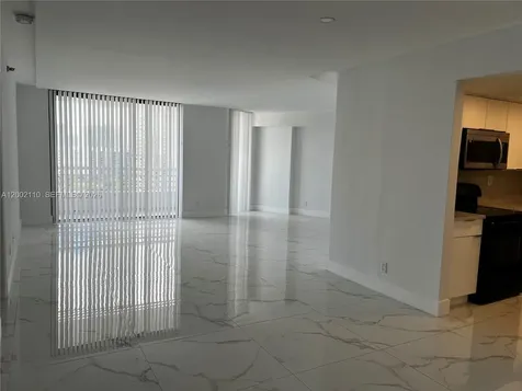 3300 NE 192nd Street Aventura FL 33180