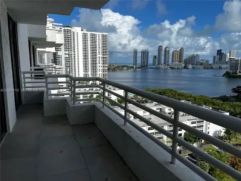 3300 NE 192nd Street Aventura FL 33180
