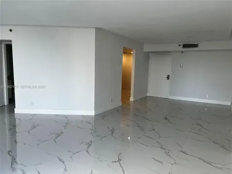 3300 NE 192nd Street Aventura FL 33180
