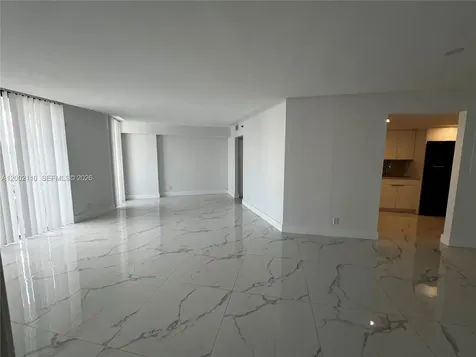 3300 NE 192nd Street Aventura FL 33180