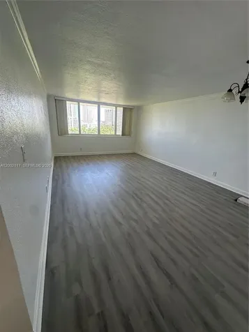 9001 SW 77th Avenue Miami FL 33156