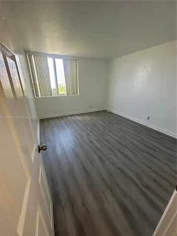 9001 SW 77th Avenue Miami FL 33156