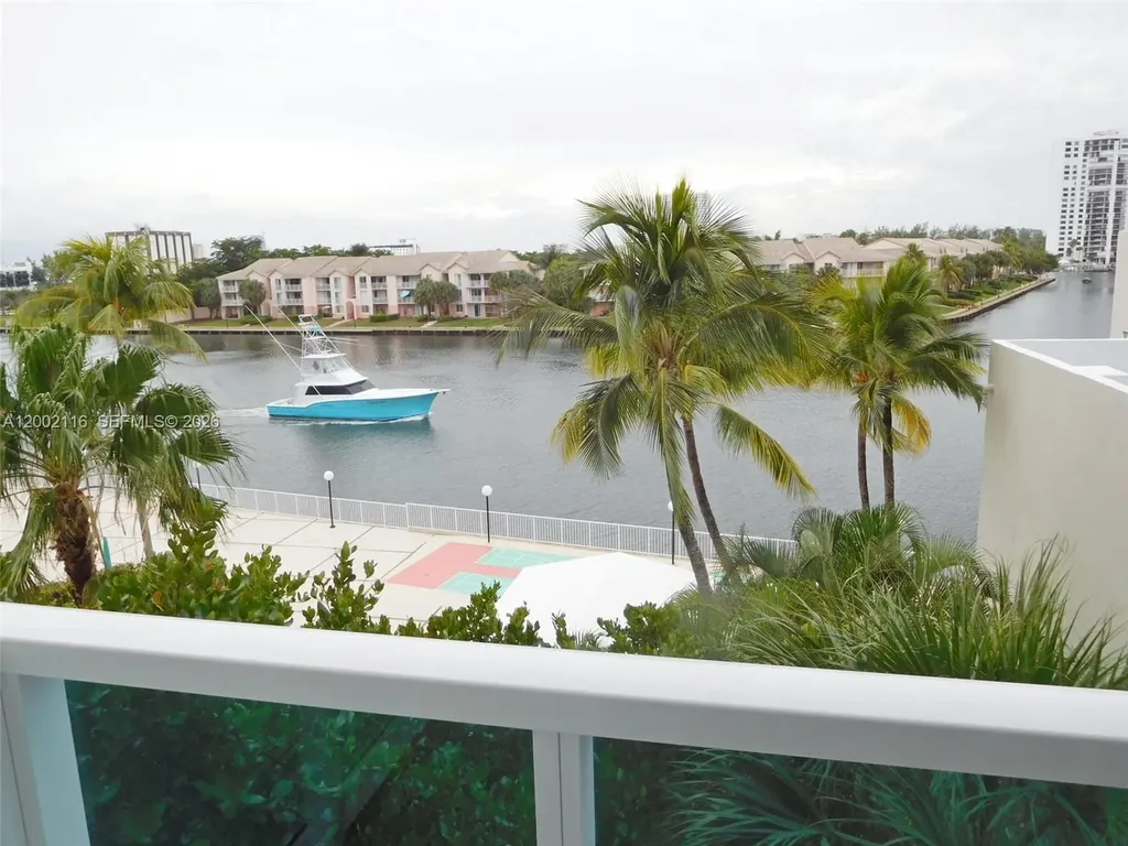 3800 S Ocean Drive Hollywood FL 33019