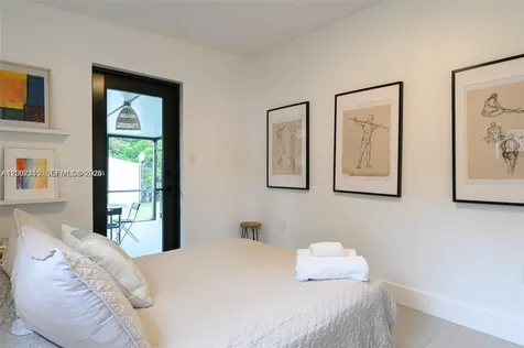 5981 SW 13th Terrace West Miami FL 33144