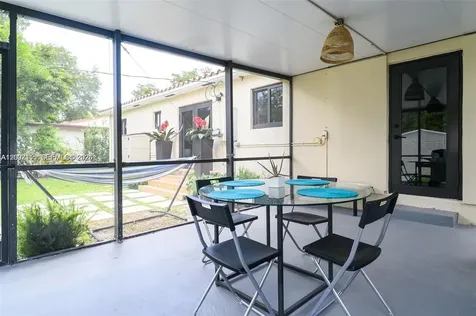 5981 SW 13th Terrace West Miami FL 33144
