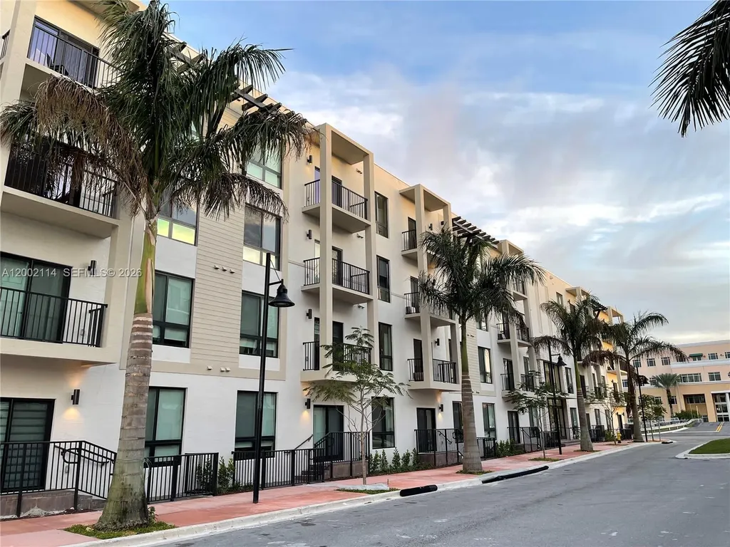 8265 NW 41st Street Doral FL 33166