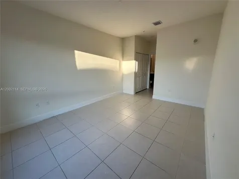 8265 NW 41st Street Doral FL 33166