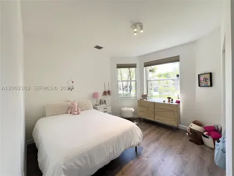 2486 Bay Isle Drive Weston FL 33327