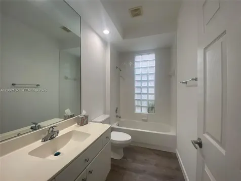 2486 Bay Isle Drive Weston FL 33327