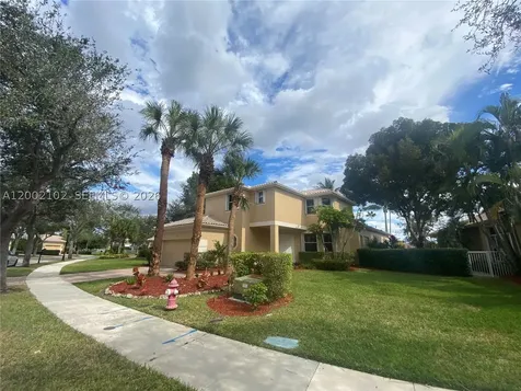 2486 Bay Isle Drive Weston FL 33327
