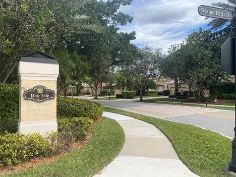 2486 Bay Isle Drive Weston FL 33327