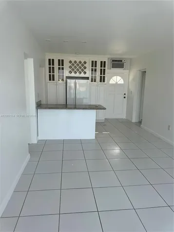 10281 E Bay Harbor Drive Bay Harbor Islands FL 33154
