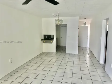 245 NE 191st Street Miami FL 33179