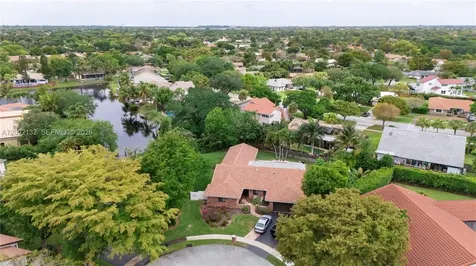 1030 NW 95th Terrace Plantation FL 33322