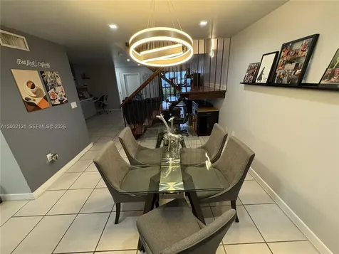 6530 Kendale Lakes Drive Miami FL 33183