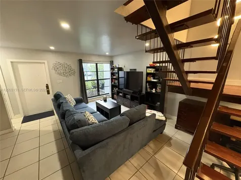6530 Kendale Lakes Drive Miami FL 33183