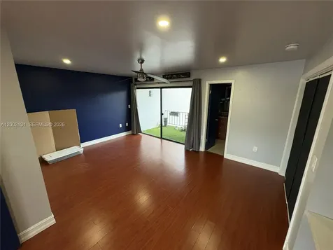 6530 Kendale Lakes Drive Miami FL 33183
