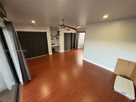 6530 Kendale Lakes Drive Miami FL 33183