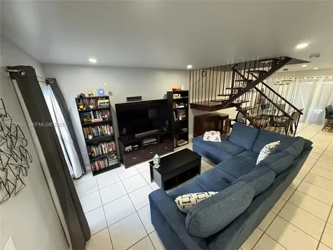 6530 Kendale Lakes Drive Miami FL 33183