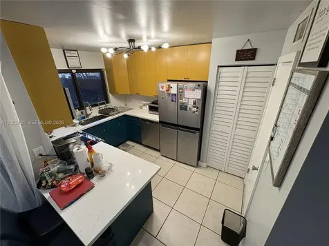 6530 Kendale Lakes Drive Miami FL 33183