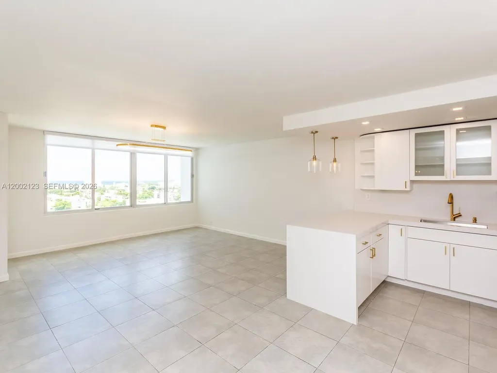 1000 E West Avenue Miami Beach FL 33139