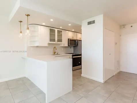 1000 E West Avenue Miami Beach FL 33139