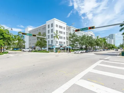 1000 E West Avenue Miami Beach FL 33139