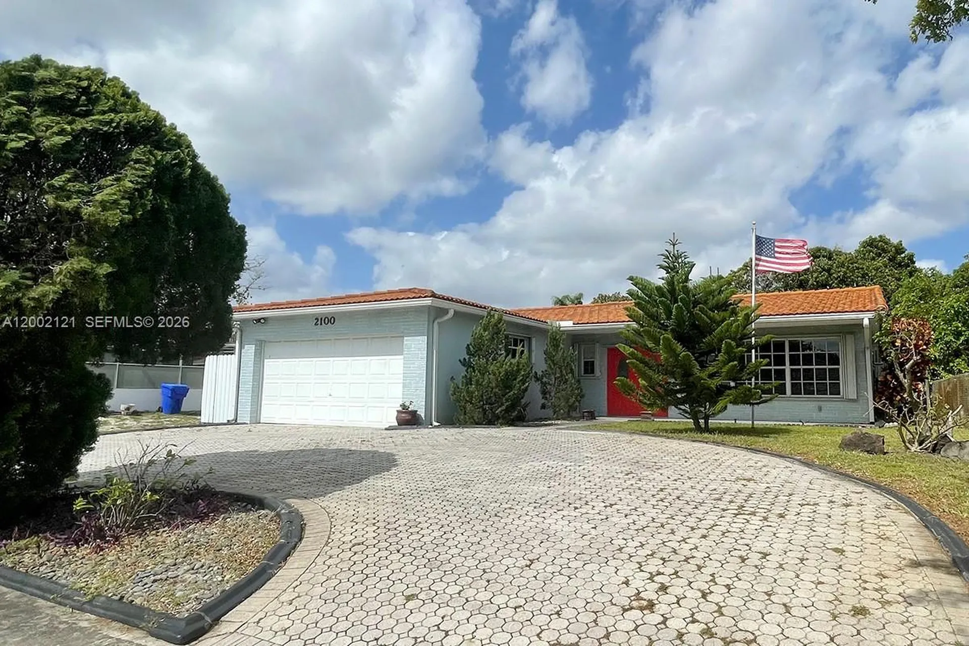 2100 N 54th Avenue Hollywood FL 33021