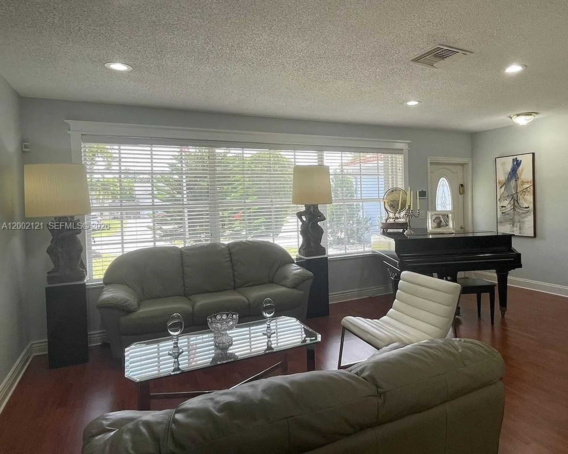 2100 N 54th Avenue Hollywood FL 33021