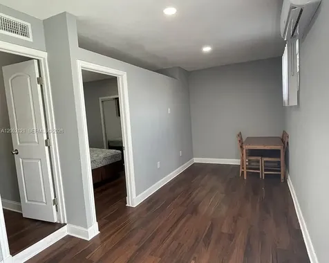 2100 N 54th Avenue Hollywood FL 33021