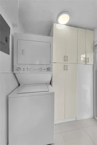247 Bird Road Coral Gables FL 33146