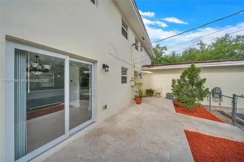 247 Bird Road Coral Gables FL 33146