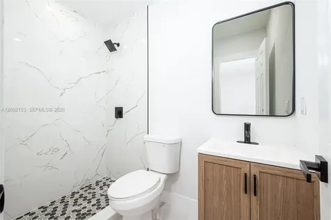 1385 NW 28th Street Miami FL 33142
