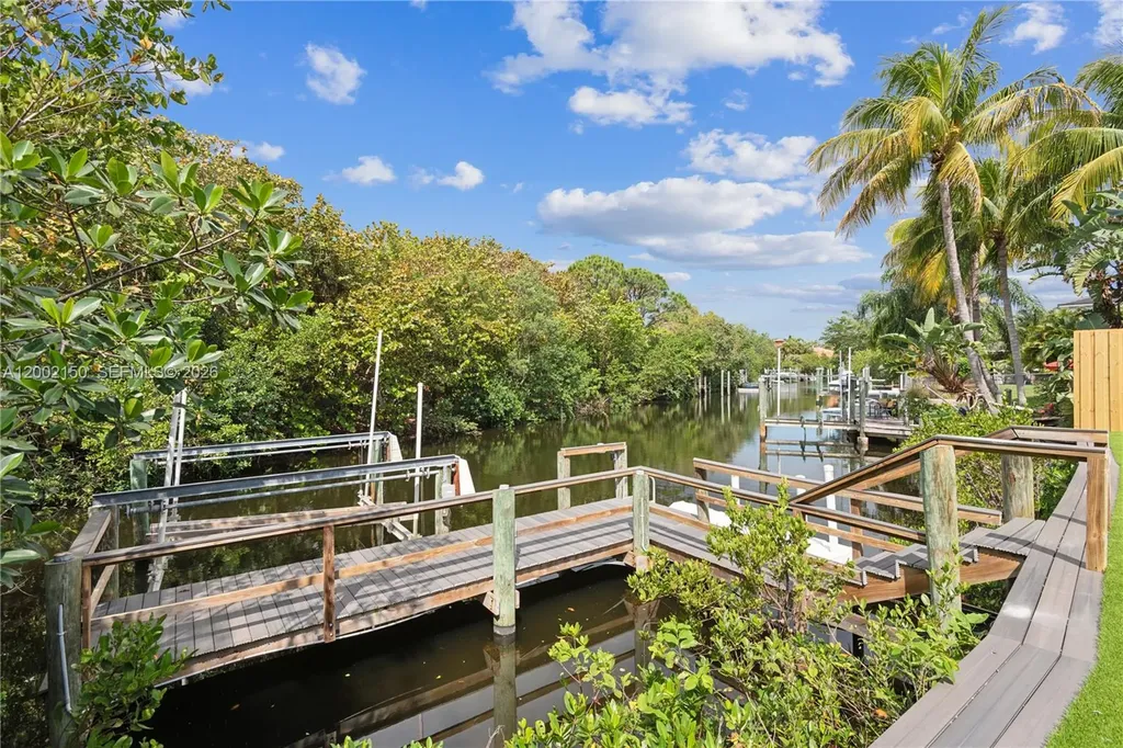 14019 N Miller Drive Palm Beach Gardens FL 33410