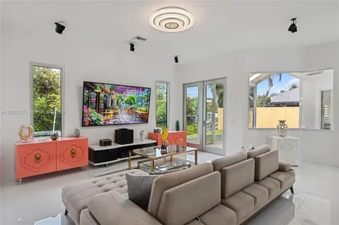 14019 N Miller Drive Palm Beach Gardens FL 33410