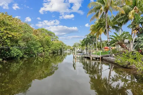 14019 N Miller Drive Palm Beach Gardens FL 33410