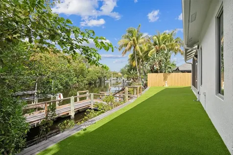 14019 N Miller Drive Palm Beach Gardens FL 33410