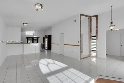 7503 W 34th Lane Hialeah FL 33018