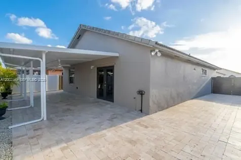 7503 W 34th Lane Hialeah FL 33018