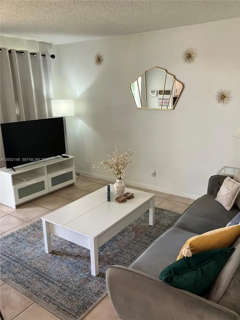 1936 Washington Street Hollywood FL 33020