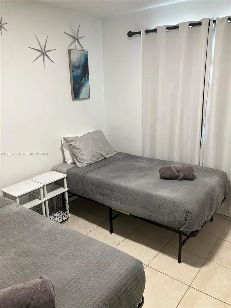 1936 Washington Street Hollywood FL 33020