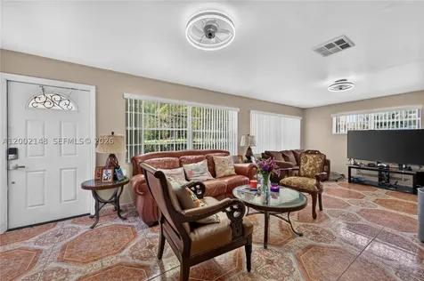 1936 Washington Street Hollywood FL 33020