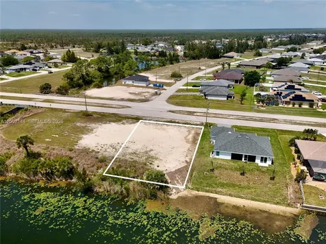 900 Vogiantzis Parkway Cape Coral FL 33909