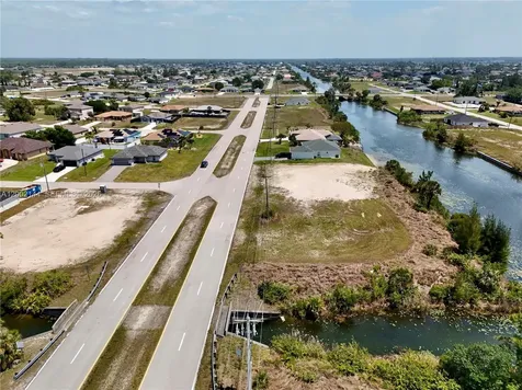 900 Vogiantzis Parkway Cape Coral FL 33909