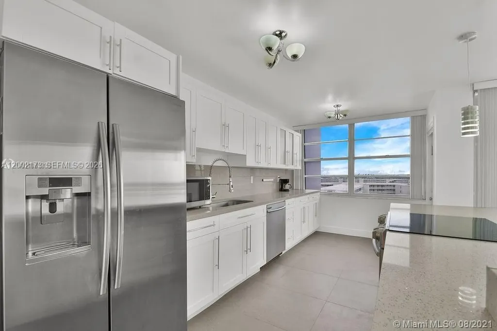18041 Biscayne Boulevard Aventura FL 33160