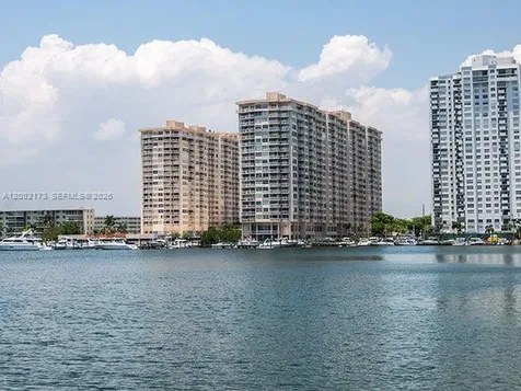 18041 Biscayne Boulevard Aventura FL 33160